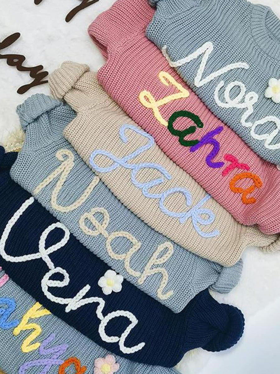 Weihnachts-/Babyparty-Geschenk – Personalisierter Namenspullover für Kleinkinder, gemütlich & festlich