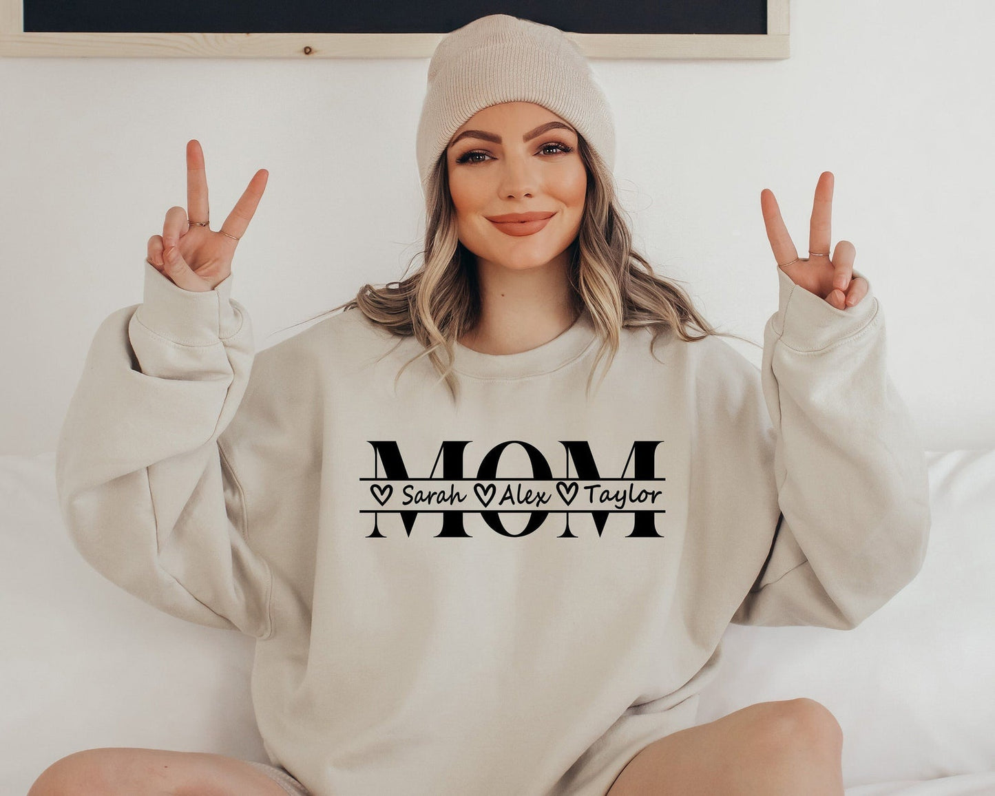Personalisiertes Mama Sweatshirt mit Kindernamen, Personalisierter Mama Pullover Minimalistisches Mama Geschenk für Mutter, Mama Geschenk für Sie T-Shirt