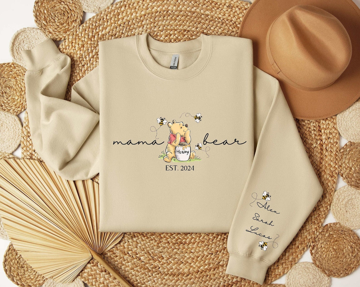 Personalisiertes Mama Bär Sweatshirt, Mama Est mit Kindernamen auf dem Ärmel Sweatshirt, Personalisiertes Mama Sweatshirt, Personalisiertes Muttertagsgeschenk, Neues Mama T-Shirt