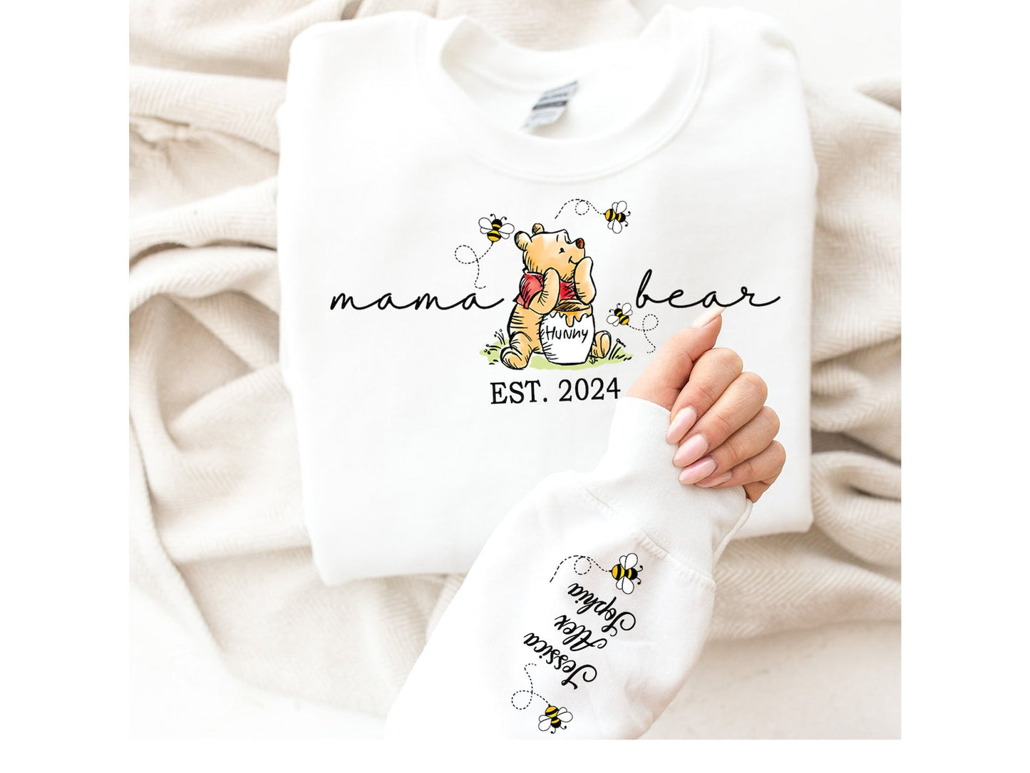 Custom Mama Bear Sweatshirt mit Kindernamen auf dem Ärmel - Perfektes Geschenk zum Muttertag