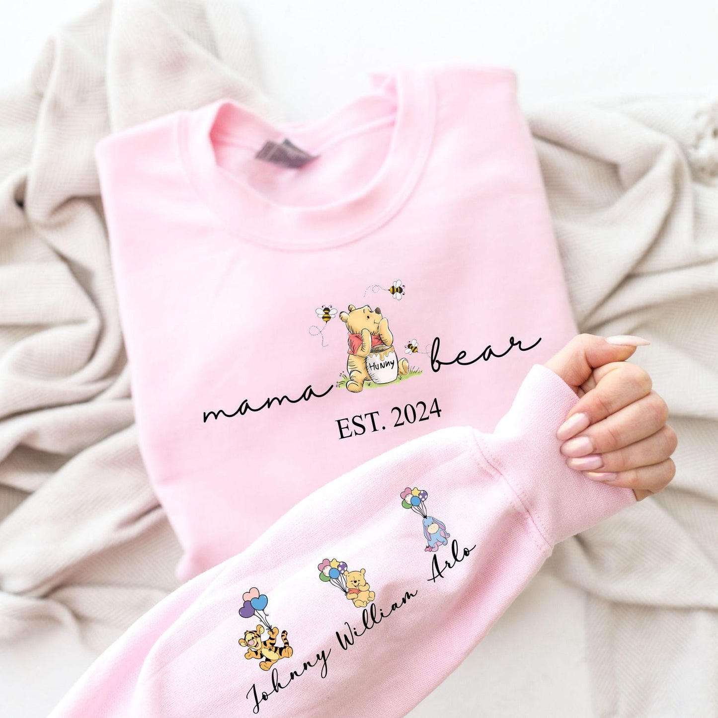 Personalisiertes Mama Bear Hoodie - Anpassbares Muttertags-Shirt