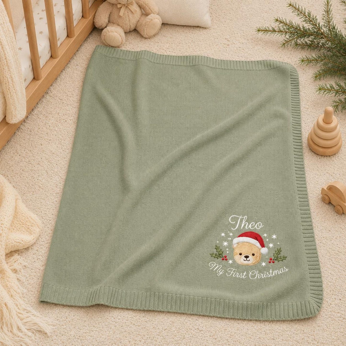 Personalisierte Weihnachtsstrickdecke mit Teddybärstickerei und Namen