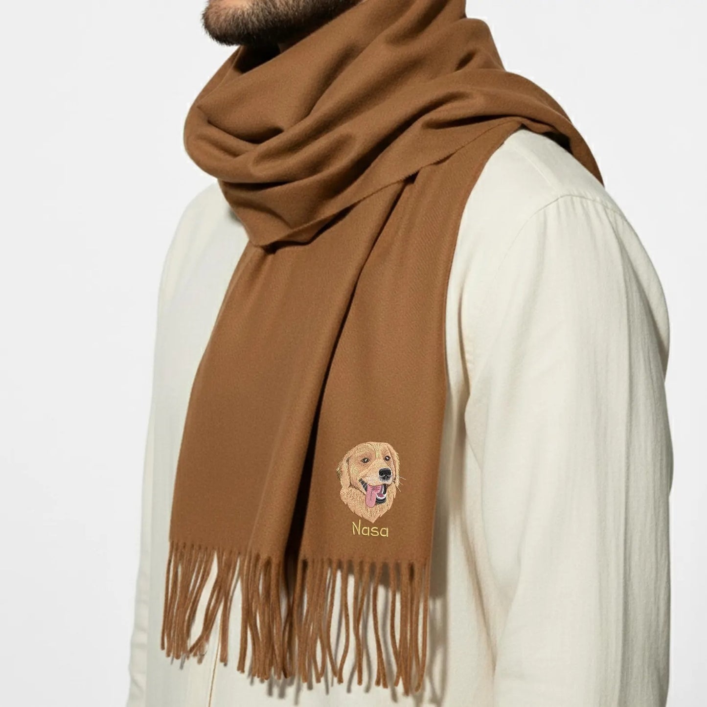 Bestickter Wollschal mit Hundeporträt und Namen – Perfektes Weihnachtsgeschenk für Hundemamas