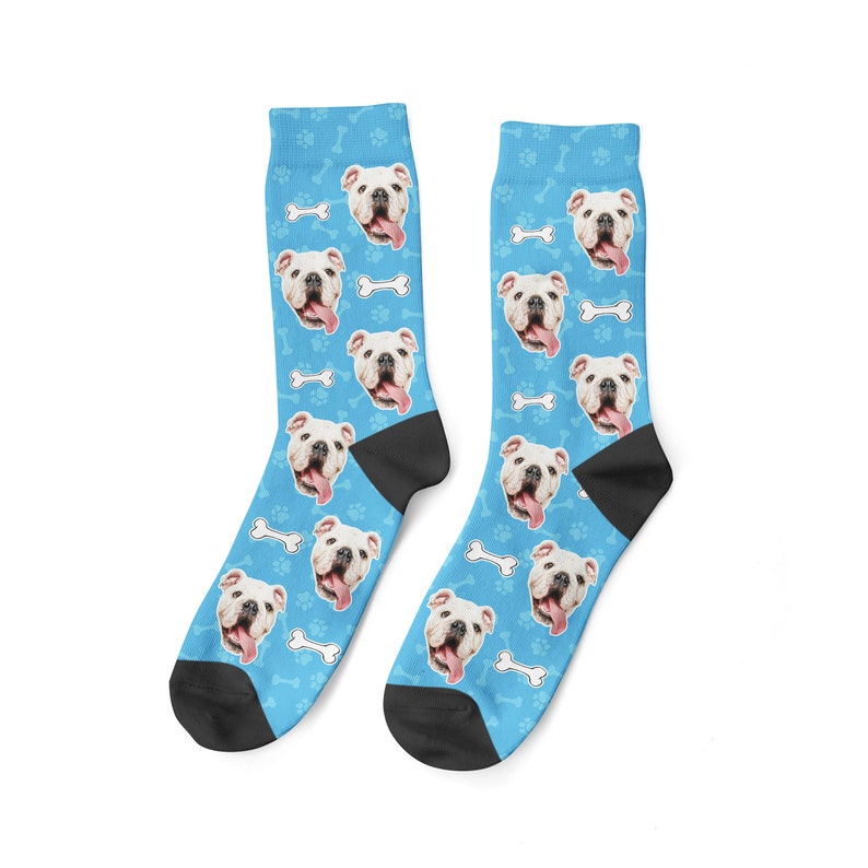 Ein Knochen für Hundesocken mit individuellem Hundegesicht