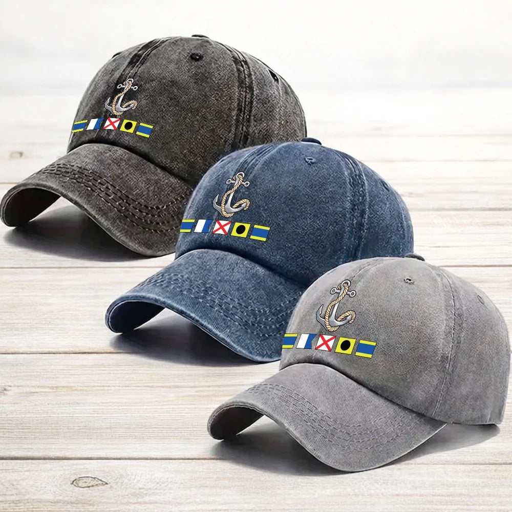 Baseball-Cap aus gewaschenem Denim mit Bootsanker und Signalflaggen – maritimes Design, ein einzigartiges Geschenk für Segler und Bootsliebhaber