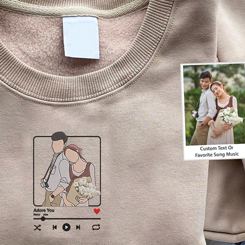 Valentinstag-Special: Bestickte Hoodies für Paare mit personalisierten Filzherzen