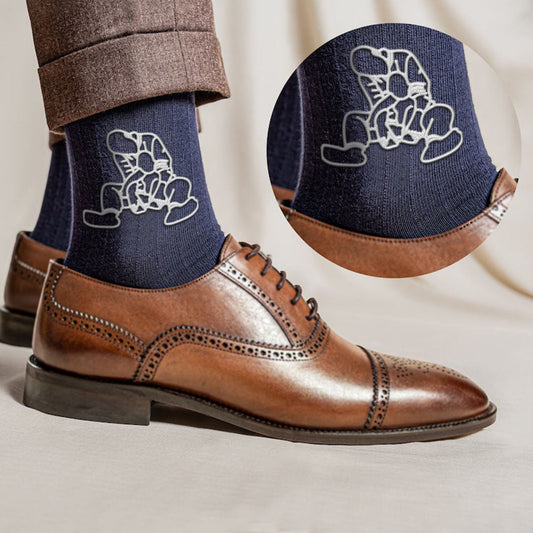 Socken mit gestickten Linienmotiven, Socken als Vatertagsgeschenk, Geschenkidee für Väter, dünne Baumwollsocken mit vertikalen Linien