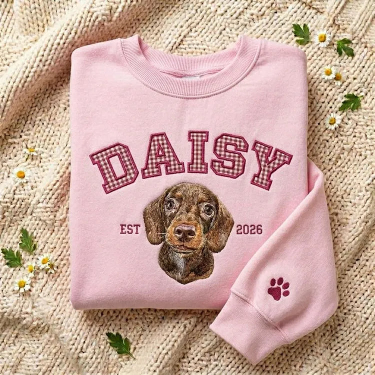Sweatshirt mit individueller Haustier-Stickerei und Gingham-Applikation