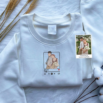 Valentinstag-Special: Bestickte Hoodies für Paare mit personalisierten Filzherzen