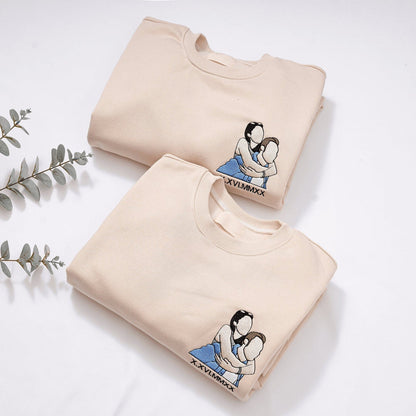 Valentinstag-Special: Bestickte Hoodies für Paare mit personalisierten Filzherzen