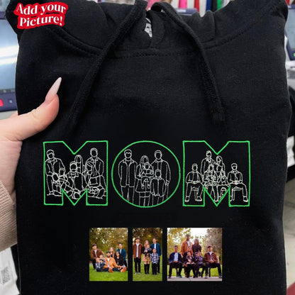 Personalisiertes besticktes „MOM“-Fotoportrait-Kapuzenpullover-Sweatshirt