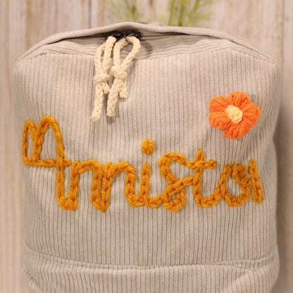 Hochwertiger Schulrucksack aus Cordstoff – Mit stickbarem Namenfeld