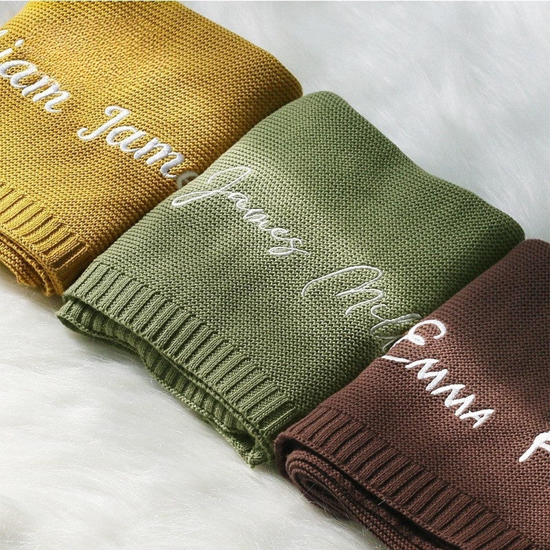 Bestickte Babydecke mit Namen - Atmungsaktive Baumwolldecke, Personalisiertes Geschenk für Neugeborene