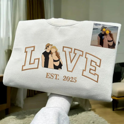 Mit Filzherz bestickte Partner-Hoodies – personalisierbar & perfekt für den Valentinstag