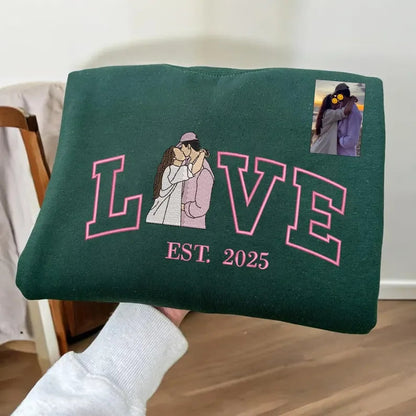 Mit Filzherz bestickte Partner-Hoodies – personalisierbar & perfekt für den Valentinstag