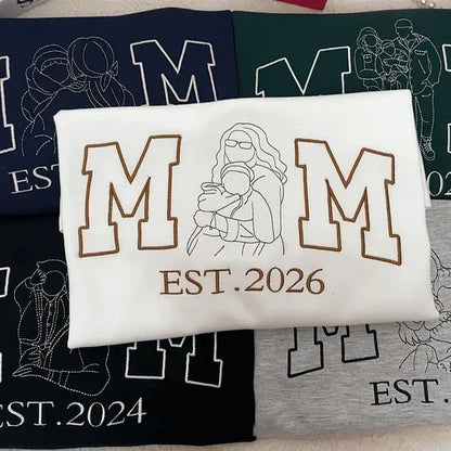 Personalisiertes Familien-Sweatshirt – Individuelles Porträt mit Namen für Mama & Papa