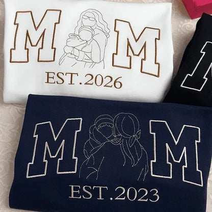 Personalisiertes Familien-Sweatshirt – Individuelles Porträt mit Namen für Mama & Papa
