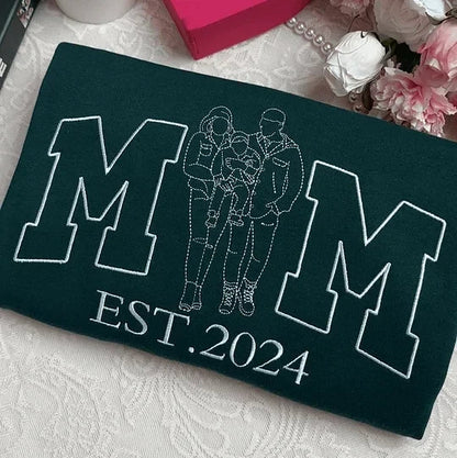 Personalisiertes Familien-Sweatshirt – Individuelles Porträt mit Namen für Mama & Papa
