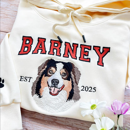 Sweatshirt mit individueller Haustierporträt-Stickerei: Das perfekte Geschenk für Hunde- und Katzenliebhaber