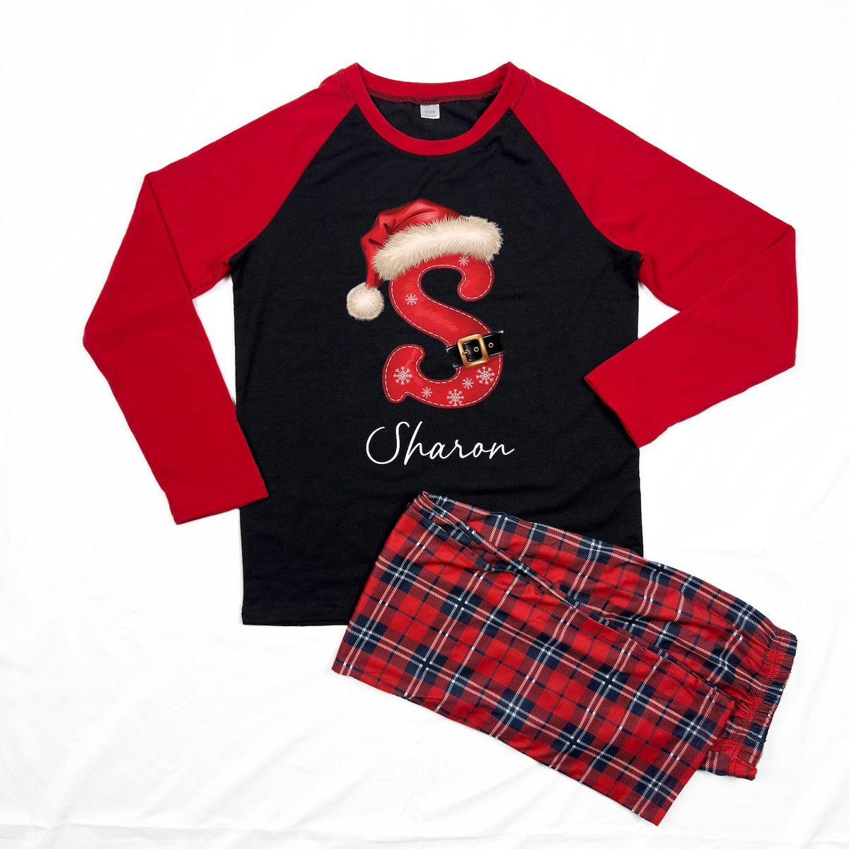 Personalisierter Familien-Weihnachtspyjama mit Weihnachtsmann-Motiv und Initialen: Partner-Set im Buffalo-Check-Muster