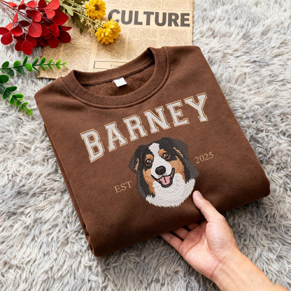 Sweatshirt mit individueller Haustierporträt-Stickerei: Das perfekte Geschenk für Hunde- und Katzenliebhaber