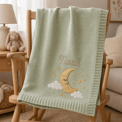 Personalisierte Strickdecke mit Mond und Sternen, individuelles Erinnerungsgeschenk fürs Babyzimmer