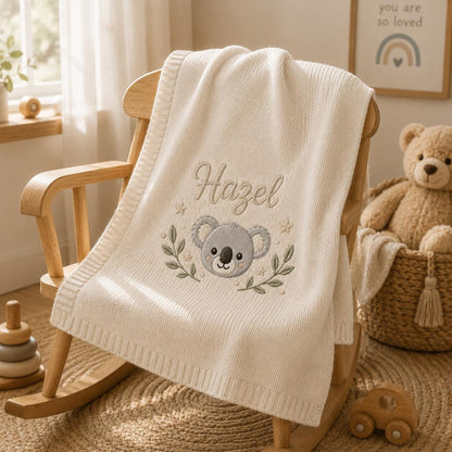 Personalisierte Koala-Babydecke, individuell gestricktes Erinnerungsgeschenk mit Namen zur Babyparty