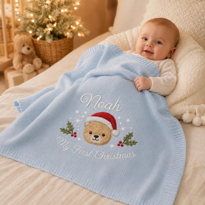 Personalisierte Weihnachtsstrickdecke mit Teddybärstickerei und Namen