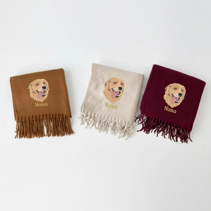 Bestickter Wollschal mit Hunde­porträt und Namen – Perfektes Weihnachtsgeschenk für Hundemamas