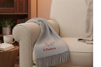 Ihr treuer Freund immer an Ihrer Seite: Ein personalisierter, bestickter Schal