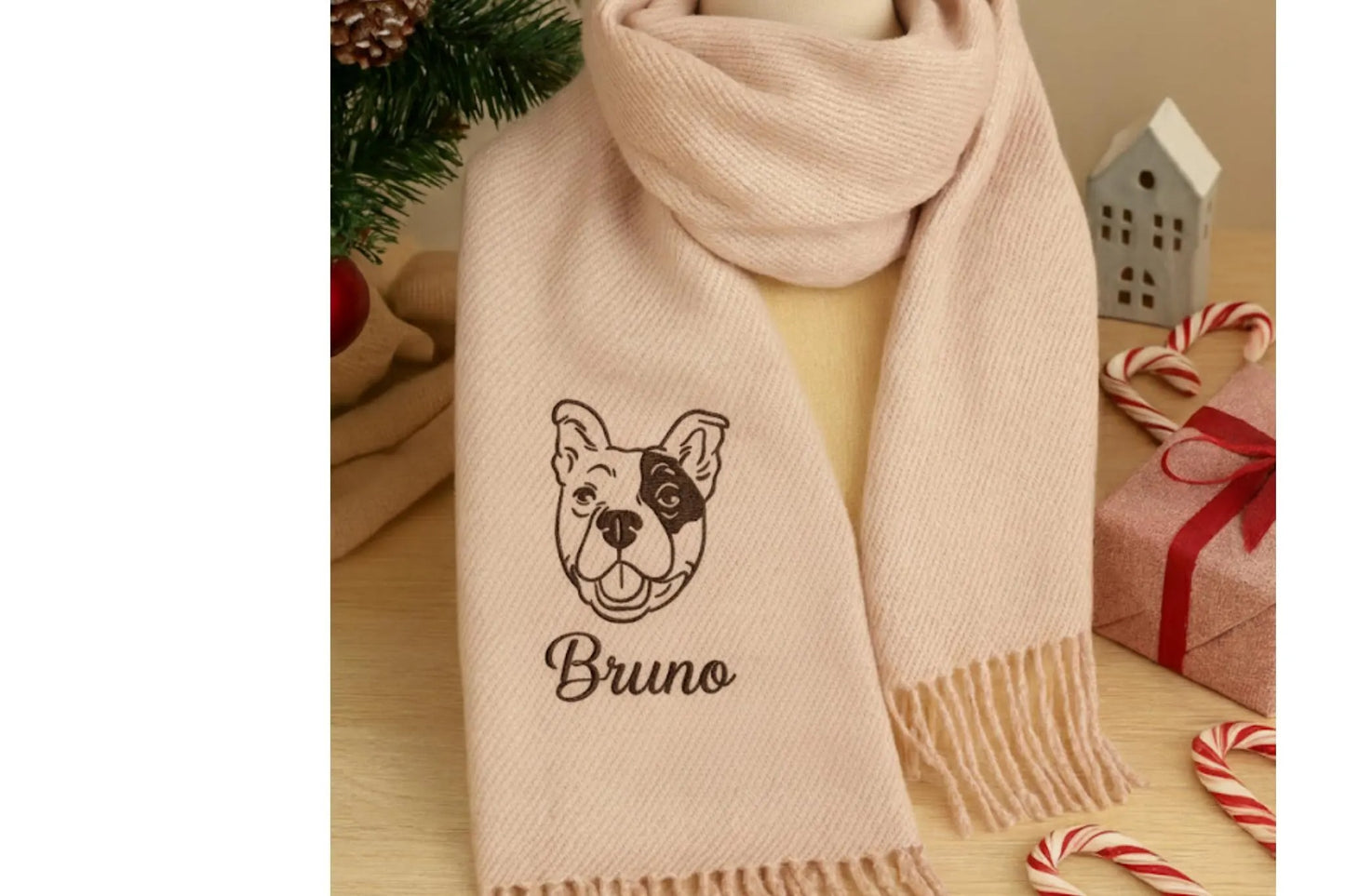 Ihr treuer Freund immer an Ihrer Seite: Ein personalisierter, bestickter Schal