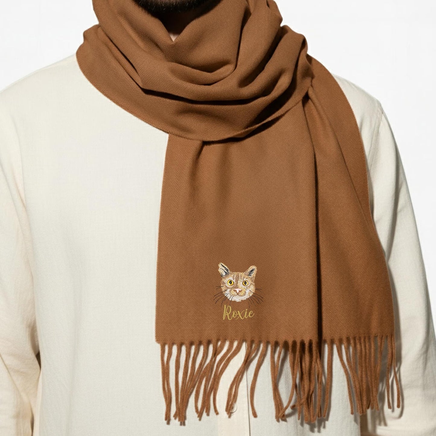 Personalisierter bestickter Hundeschal mit Weihnachts­motiv – Dein Foto auf luxuriösem Winter-Schal