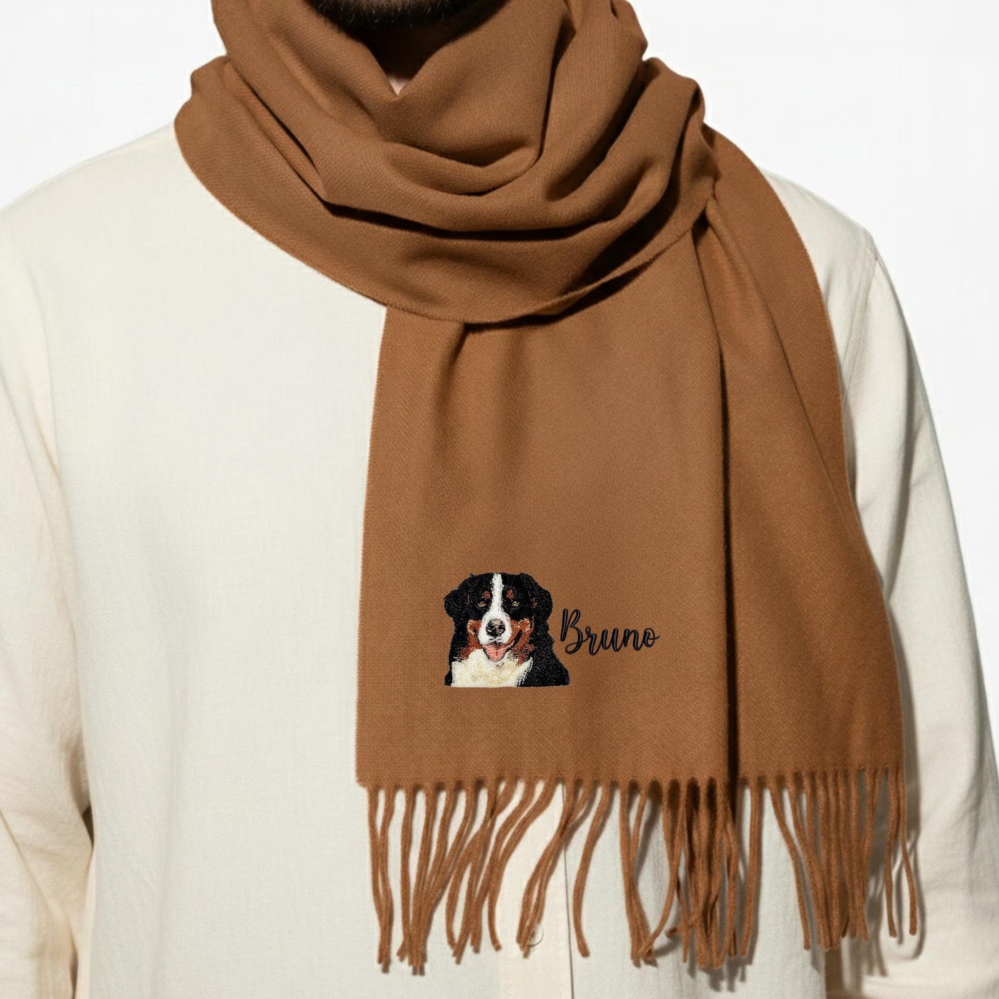 Weihnachtsschal mit besticktem Hunde­gesicht – Individuell & exklusiv für Haustierliebhaber