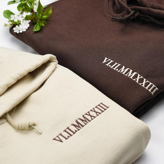 Jahrestag Geschenk für Paare – Kuschelige bestickte Pullover mit Namen oder Datum