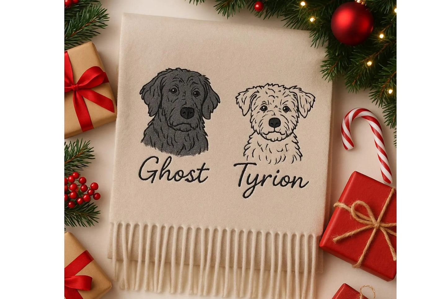 Personalisierter Wollschal mit Haustierporträt: Individuell bestickter Hund oder Katze