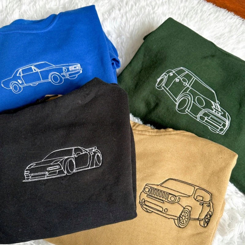 Individualisiertes Sweatshirt für Autoliebhaber – Bestickung nach Wahl, einzigartiges Geschenk
