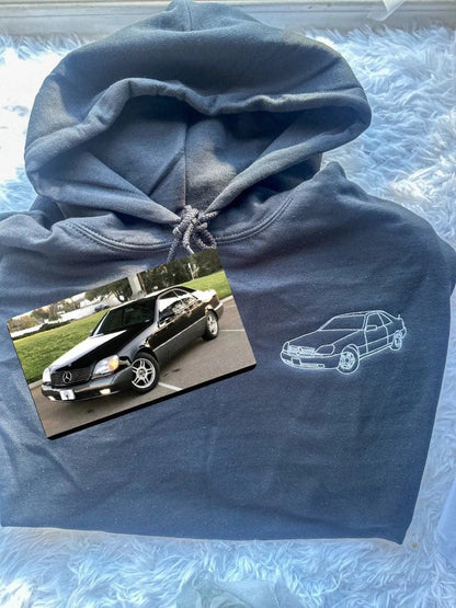 Individualisiertes Sweatshirt für Autoliebhaber – Bestickung nach Wahl, einzigartiges Geschenk