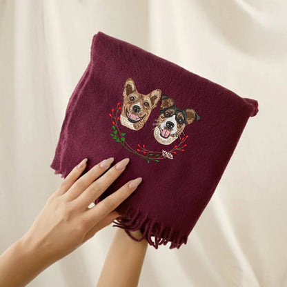 Custom Hunde­portrait-Schal – Eleganter Winter­schal mit Ihrem Vierbeiner als Stickerei