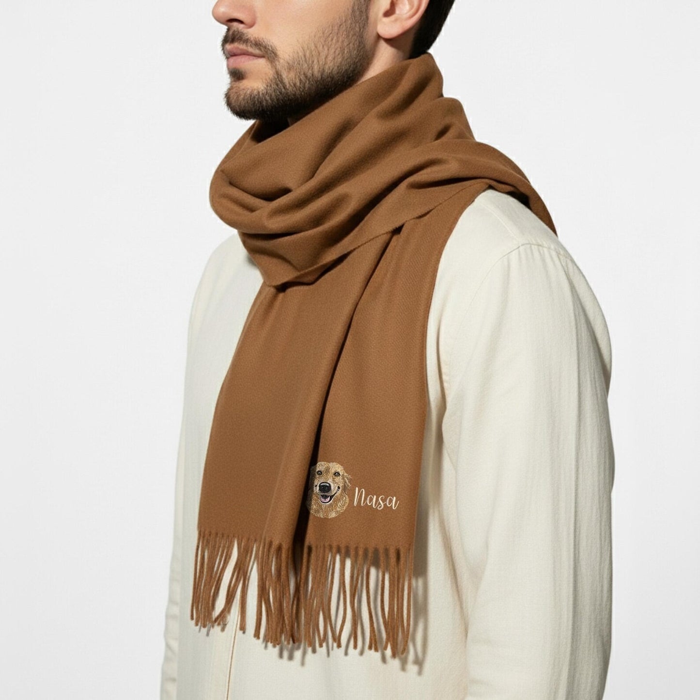 Weihnachtsschal mit besticktem Hunde­gesicht – Individuell & exklusiv für Haustierliebhaber